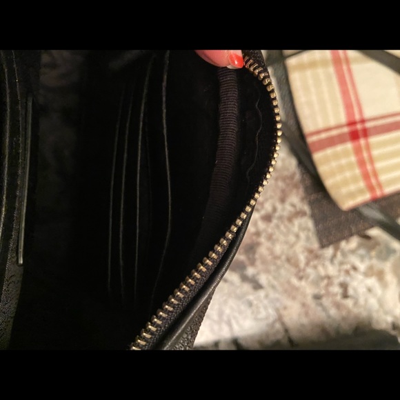 Michael Kors Crossbody Bag - Picture 2 of 6